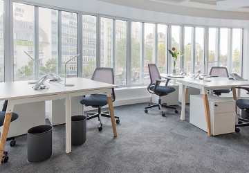 surface de bureau a louer a paris 12e dans la gare de lyon